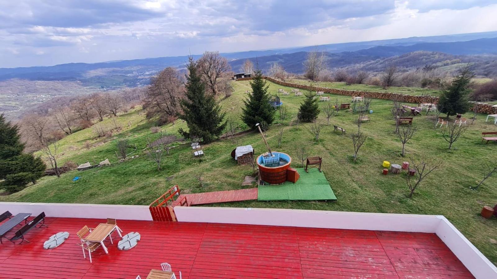 Pensiune Runcu Stone Bagian luar foto